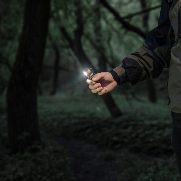 Latarka Armytek Elf C2 USB-C Warm Ciepłe Światło