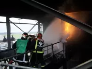 Manekin szkoleniowy Ruth Lee FIRE House 70 kg podczas ćwiczeń 10
